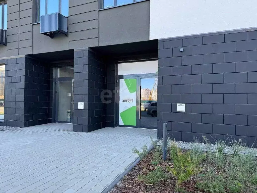 Помещение свободного назначения в Тюменская область, Тюмень ул. ... - Фото 1