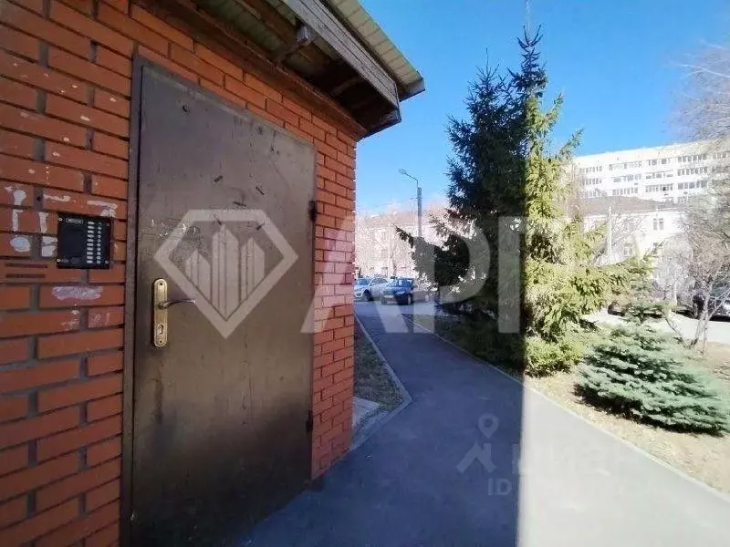Помещение свободного назначения в Татарстан, Казань ул. Столярова, 15А ... - Фото 1