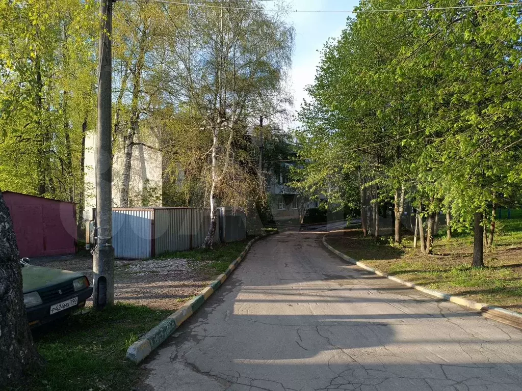 Комната 14 м в 3-к., 1/3 эт. - Фото 1