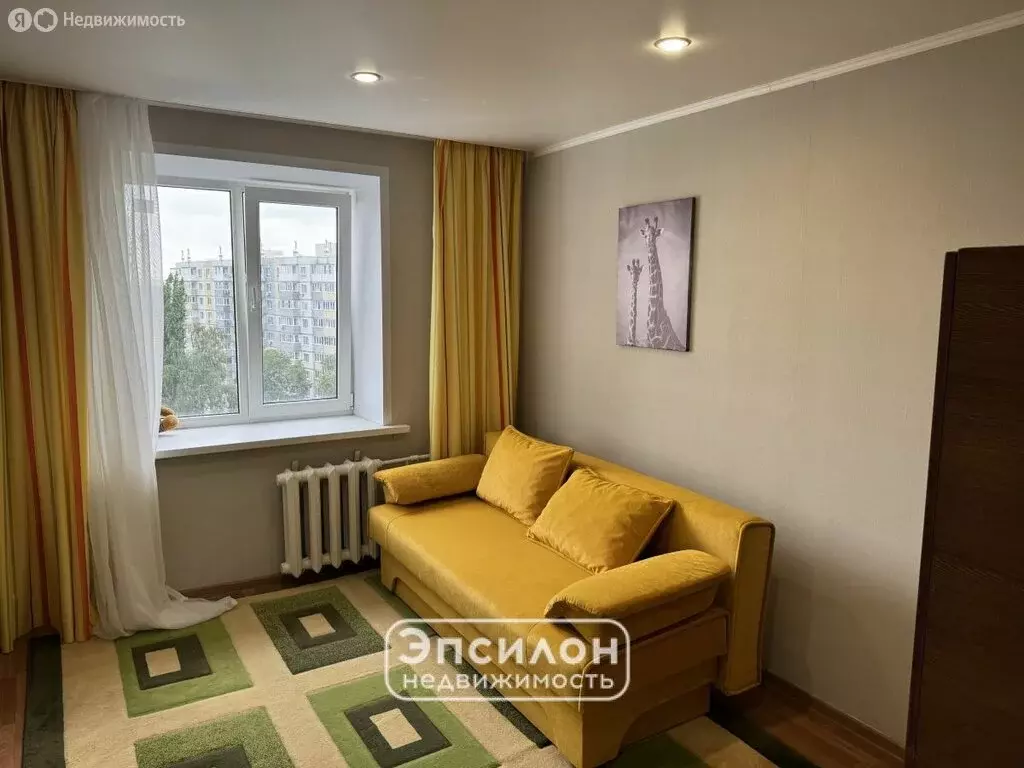 3-комнатная квартира: Курск, улица Черняховского, 62 (60.1 м) - Фото 0