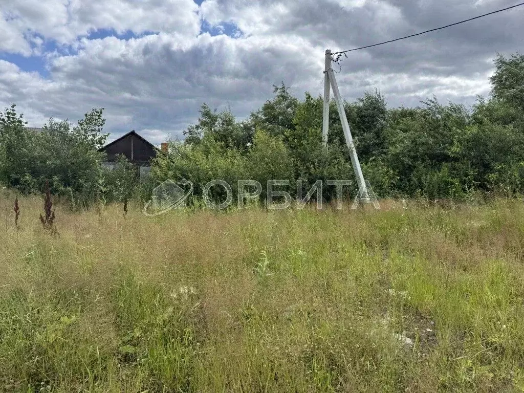 Участок в Тюменская область, Тюмень Казарово мкр, ул. Яблоневая (7.0 ... - Фото 0