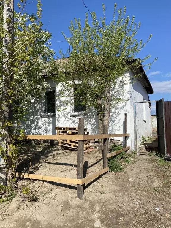 Дом в Красноярский край, Березовка пгт ул. Гастелло, 33А (55 м) - Фото 0