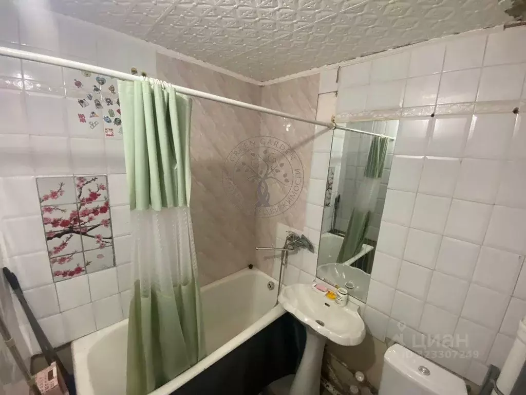 1-к кв. Свердловская область, Екатеринбург Вторчермет жилрайон, пер. ... - Фото 2