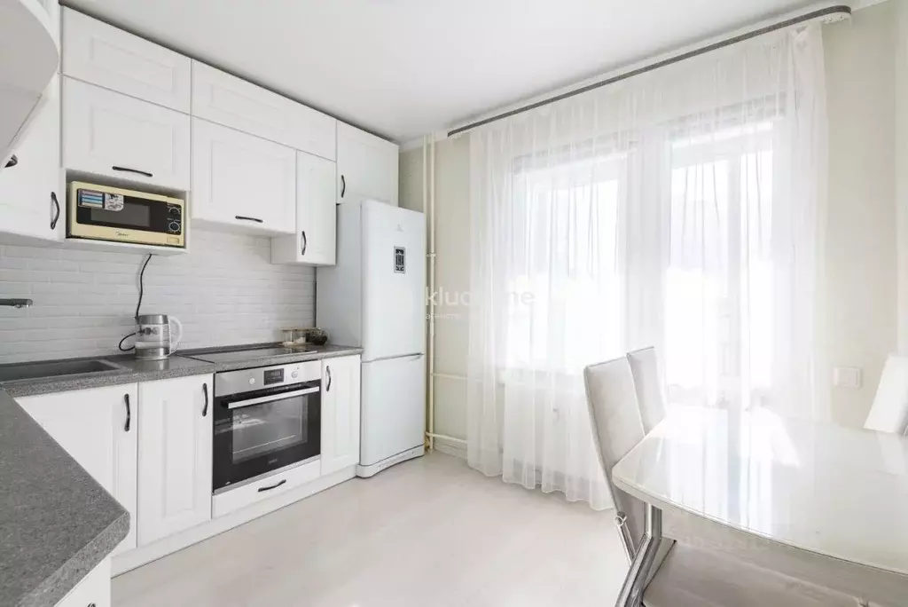 2-к кв. Татарстан, Казань просп. Альберта Камалеева, 32 (49.8 м) - Фото 1