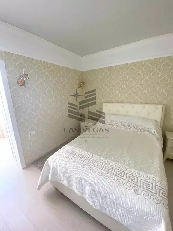 3-к кв. Краснодарский край, Сочи ул. Демократическая, 43 (80.0 м) - Фото 1