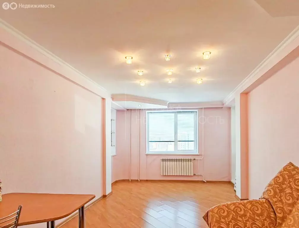 1-комнатная квартира: Тюмень, Харьковская улица, 59/4 (63.8 м) - Фото 2