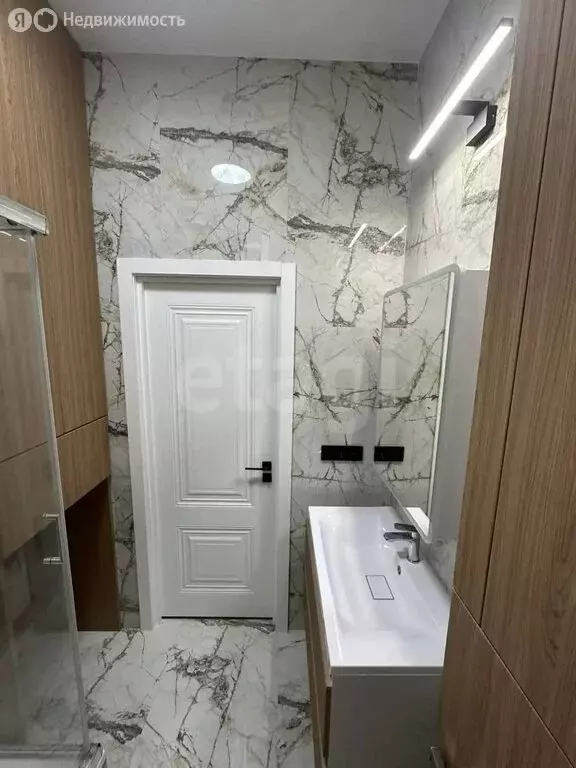 2-комнатная квартира: Омск, улица Булгакова, 4 (43 м) - Фото 1