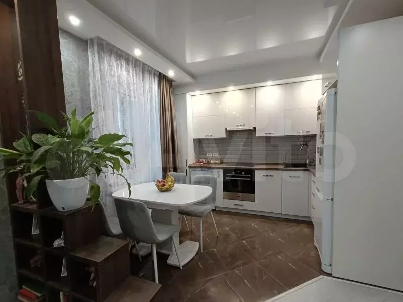 3-к. квартира, 74 м, 2/14 эт. - Фото 1