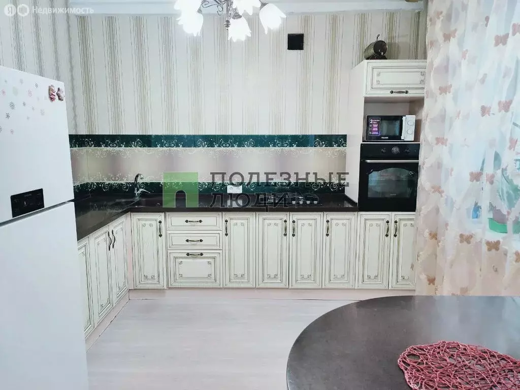 3-комнатная квартира: Ангарск, 58-й квартал, 17 (83.6 м) - Фото 1