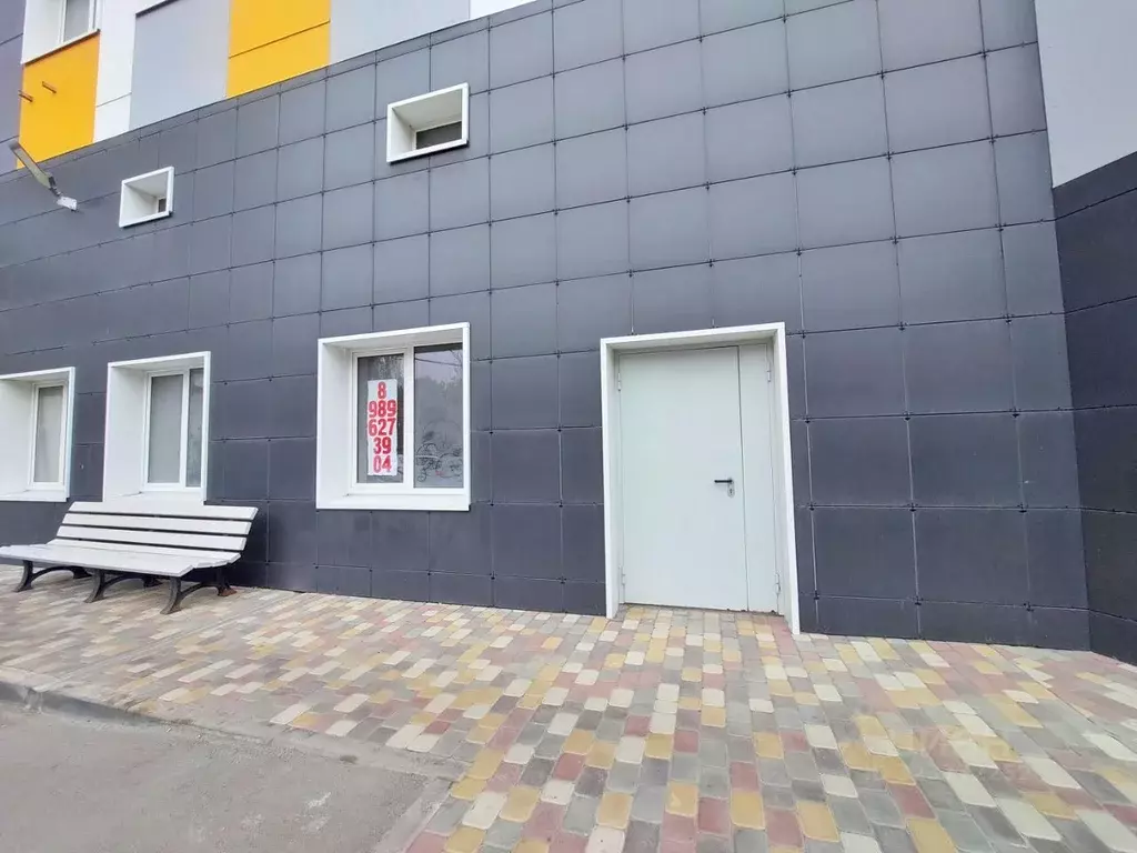 Помещение свободного назначения в Ростовская область, Батайск ул. ... - Фото 1