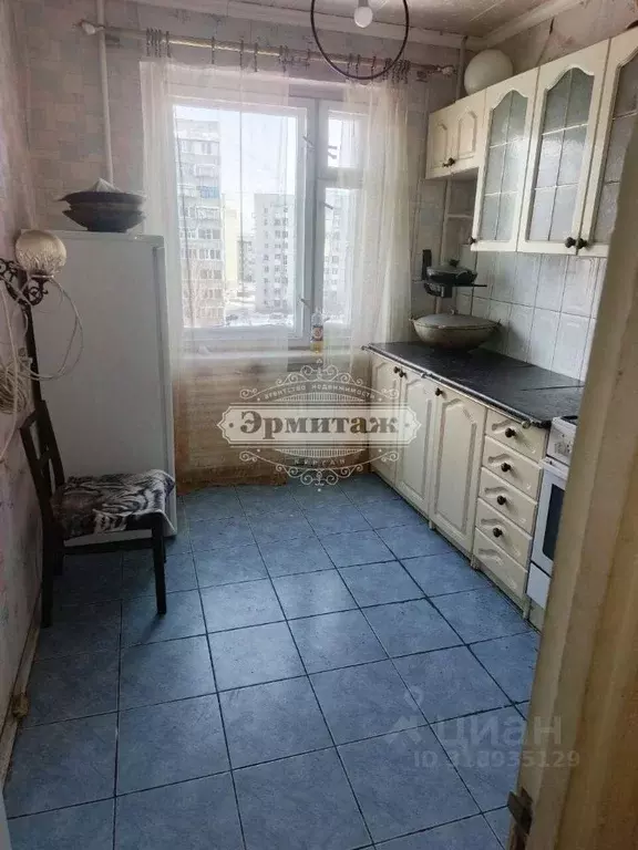 4-к кв. Курганская область, Курган Заозерный жилрайон, 6-й мкр, 6 ... - Фото 2