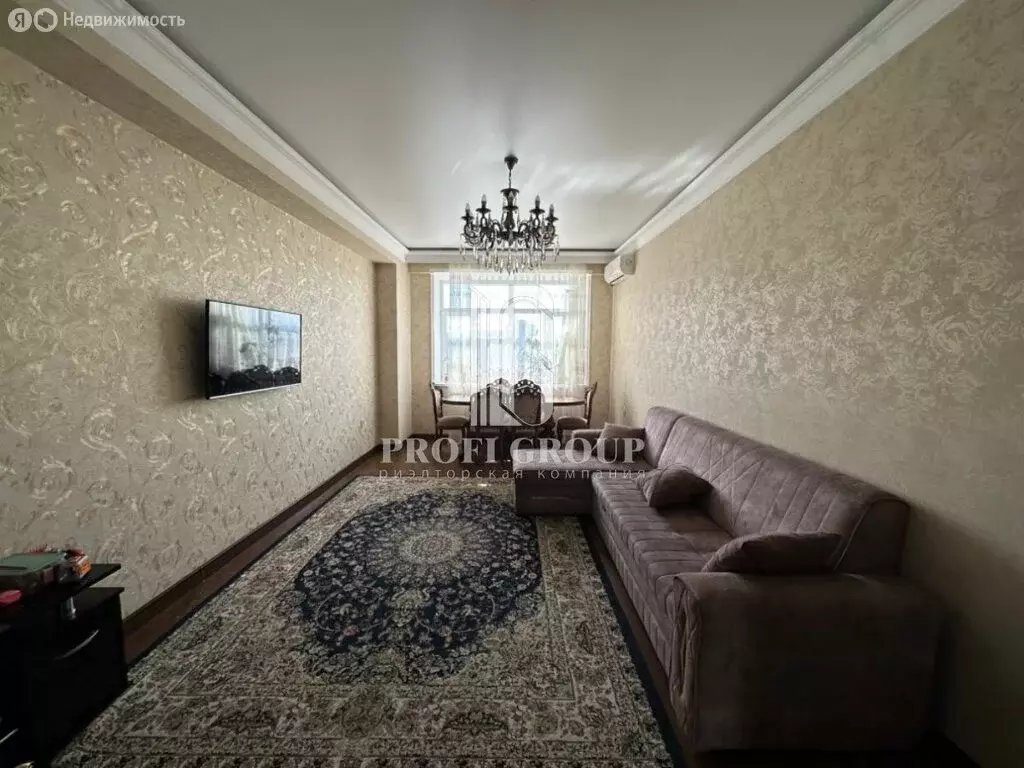 3-комнатная квартира: Каспийск, проспект М. Омарова, 1Б (110 м) - Фото 1