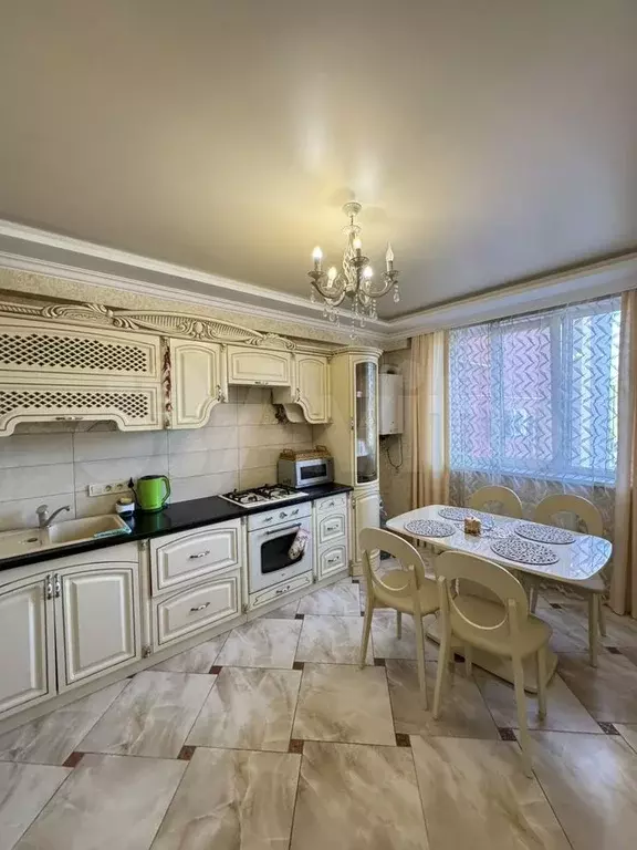 3-к. квартира, 78 м, 2/9 эт. - Фото 0