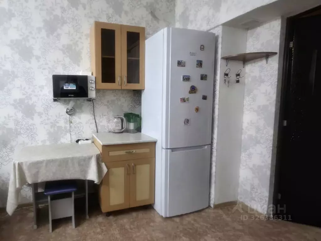 Комната Волгоградская область, Волгоград ул. Таращанцев, 17 (17.5 м) - Фото 1