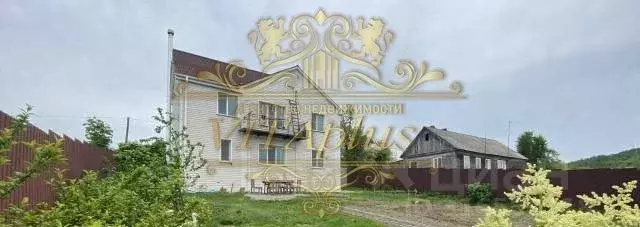 Дом в Приморский край, Артем Ульяновская ул., 2 (135 м) - Фото 0
