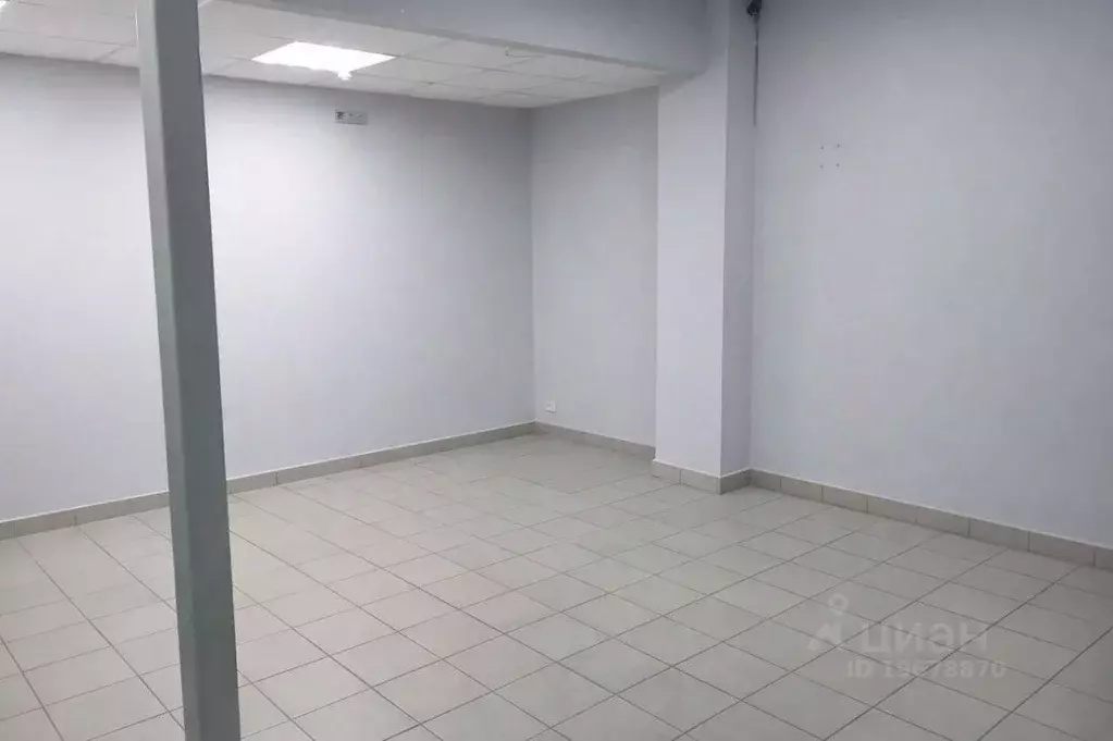 Помещение свободного назначения в Удмуртия, Ижевск ул. 9 Января, 223 ... - Фото 2