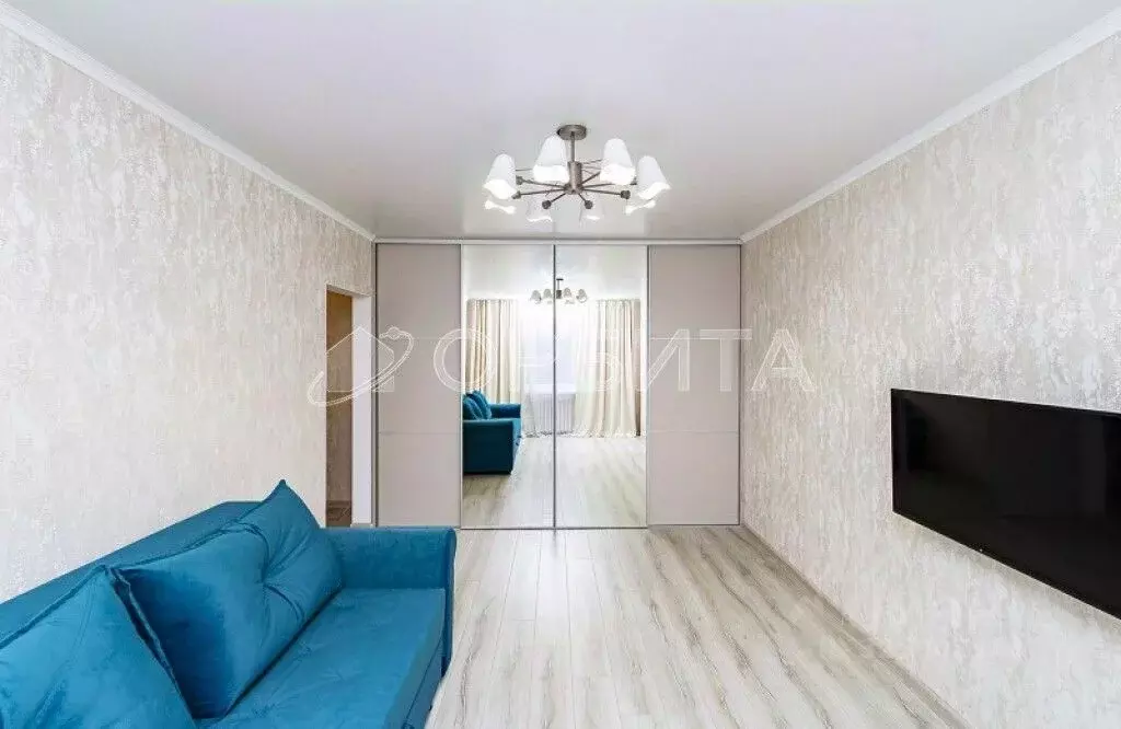 1-к кв. Тюменская область, Тюмень ул. Достоевского, 18 (38.8 м) - Фото 1