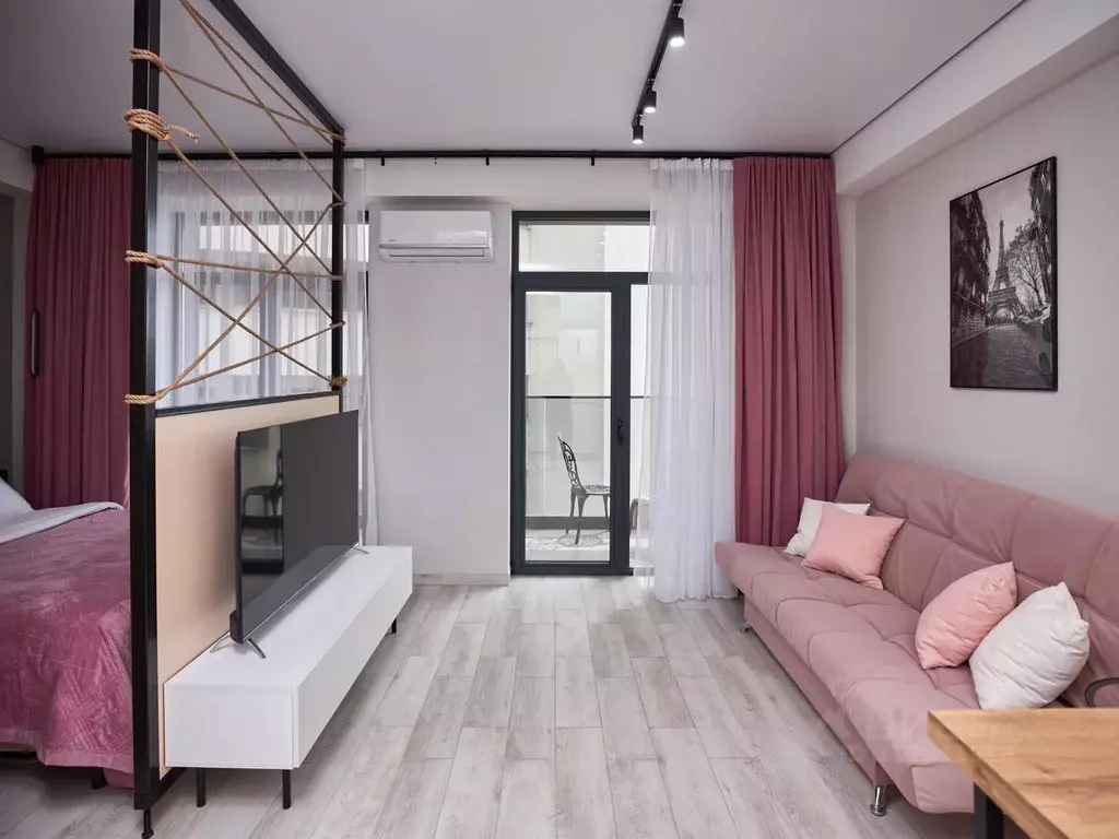 Студия Краснодарский край, Сочи ул. Яна Фабрициуса, 2/17 (35.0 м) - Фото 1