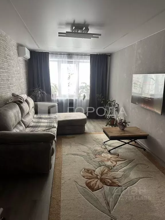 3-к кв. Алтайский край, Барнаул ул. Сухэ-Батора, 16 (65.7 м) - Фото 1