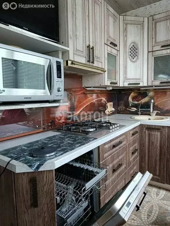 3-комнатная квартира: Санкт-Петербург, Софийская улица, 41к2 (58.6 м) - Фото 1