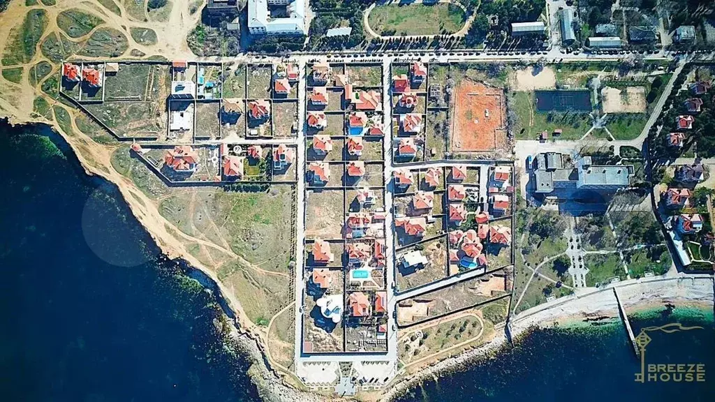 Дом 345 м на участке 9,5 сот. - Фото 0