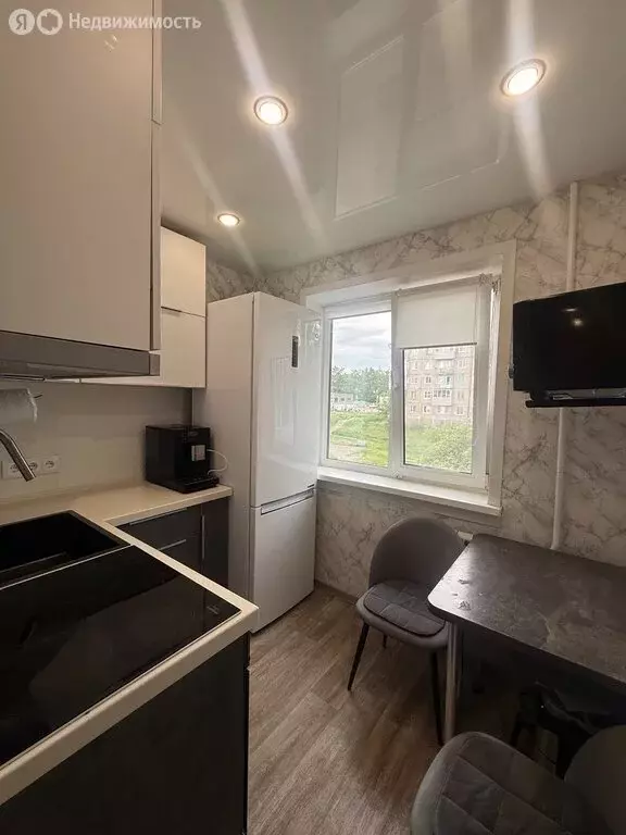 2-комнатная квартира: Братск, бульвар Космонавтов, 38 (44.1 м) - Фото 1
