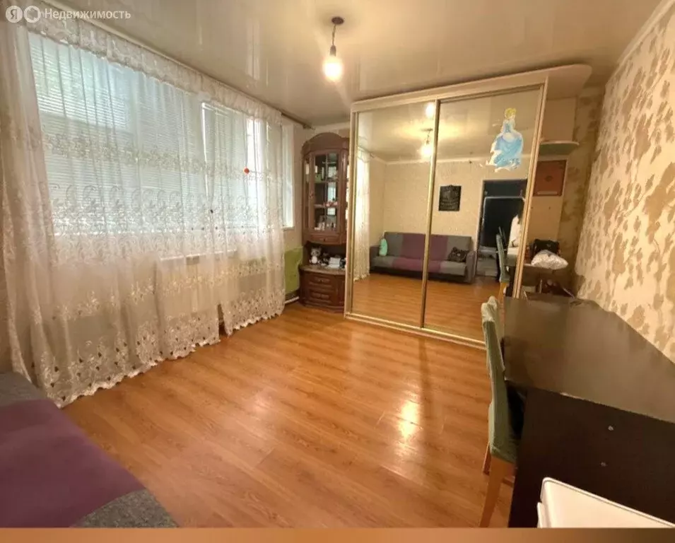 6-комнатная квартира: Махачкала, улица Олега Кошевого, 31 (100 м) - Фото 2