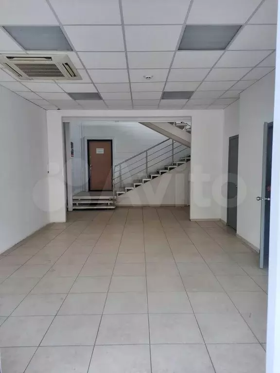Бешеный автотрафик, 200 м - Фото 1