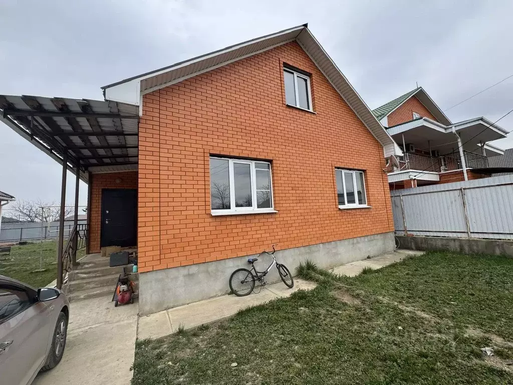 Дом в Краснодарский край, Белореченск пл. Центральная (90 м) - Фото 1