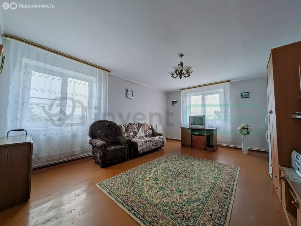 3-комнатная квартира: Севское, Речная улица, 6 (70.3 м) - Фото 0