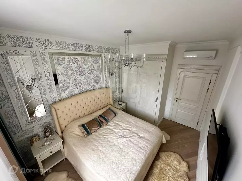 Продаётся 1-к квартира, 54 м - Фото 0