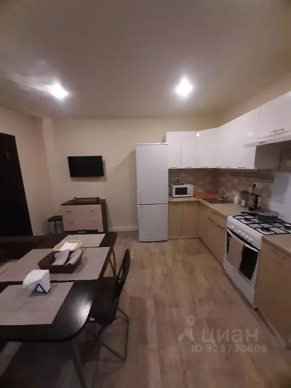 1-к кв. Московская область, Химки Сходня мкр, Банный пер., 3 (42.0 м) - Фото 2