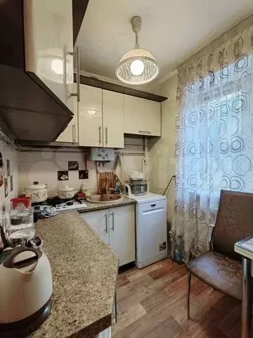 3-к. квартира, 55 м, 1/5 эт. - Фото 0