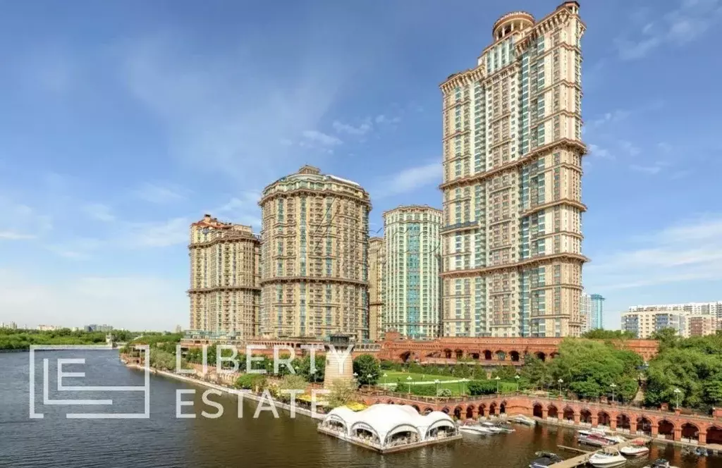 4-к кв. Москва Авиационная ул., 79К1 (170.0 м) - Фото 1