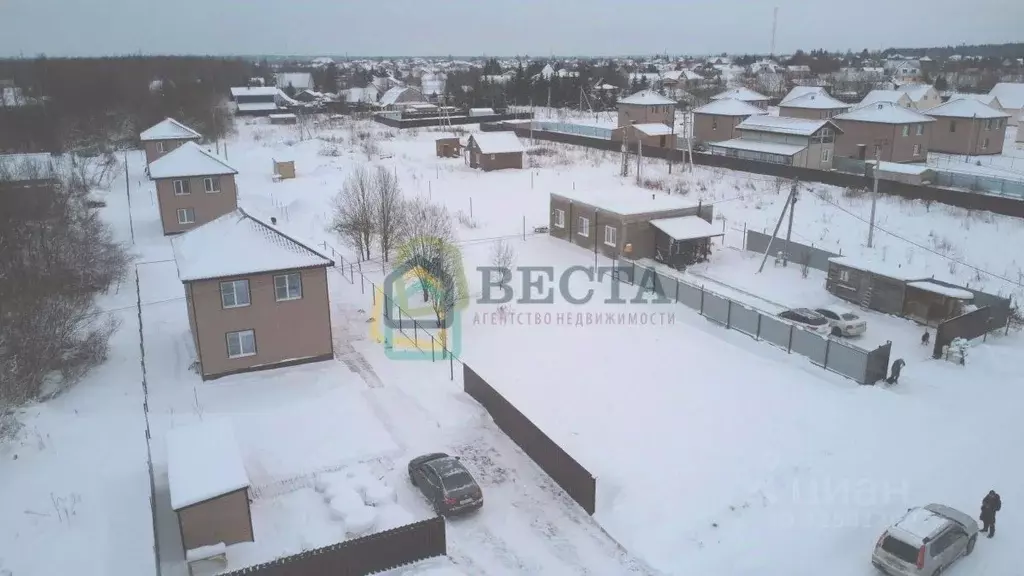 Участок в Ленинградская область, Гатчинский муниципальный округ, пос. ... - Фото 1