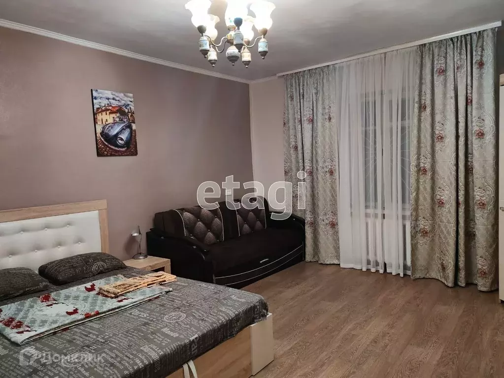 Продаётся 4-к квартира, 50 м - Фото 0