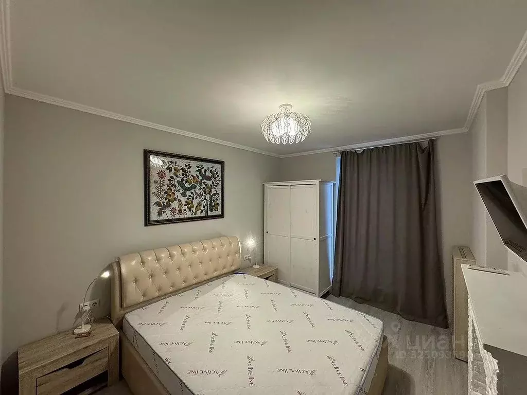 1-к кв. Тюменская область, Тюмень ул. 50 лет Октября, 57А (37.4 м) - Фото 1