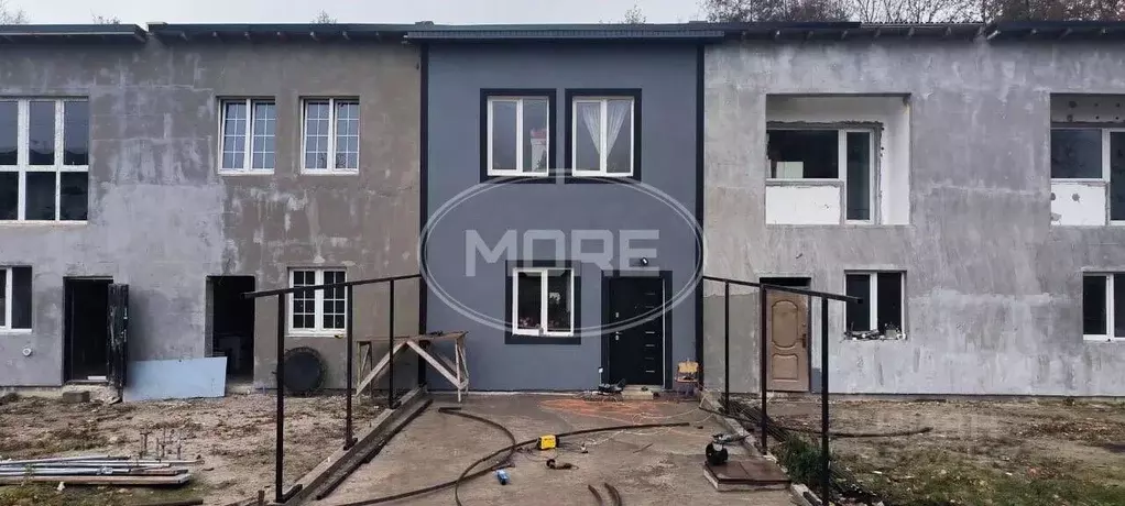 Таунхаус в Калининградская область, Гурьевск ул. Байдукова (100 м) - Фото 1