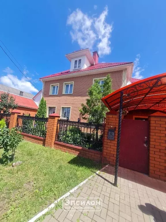 Коттедж в Курская область, Курск ул. 2-я Степная, 68 (254 м) - Фото 1