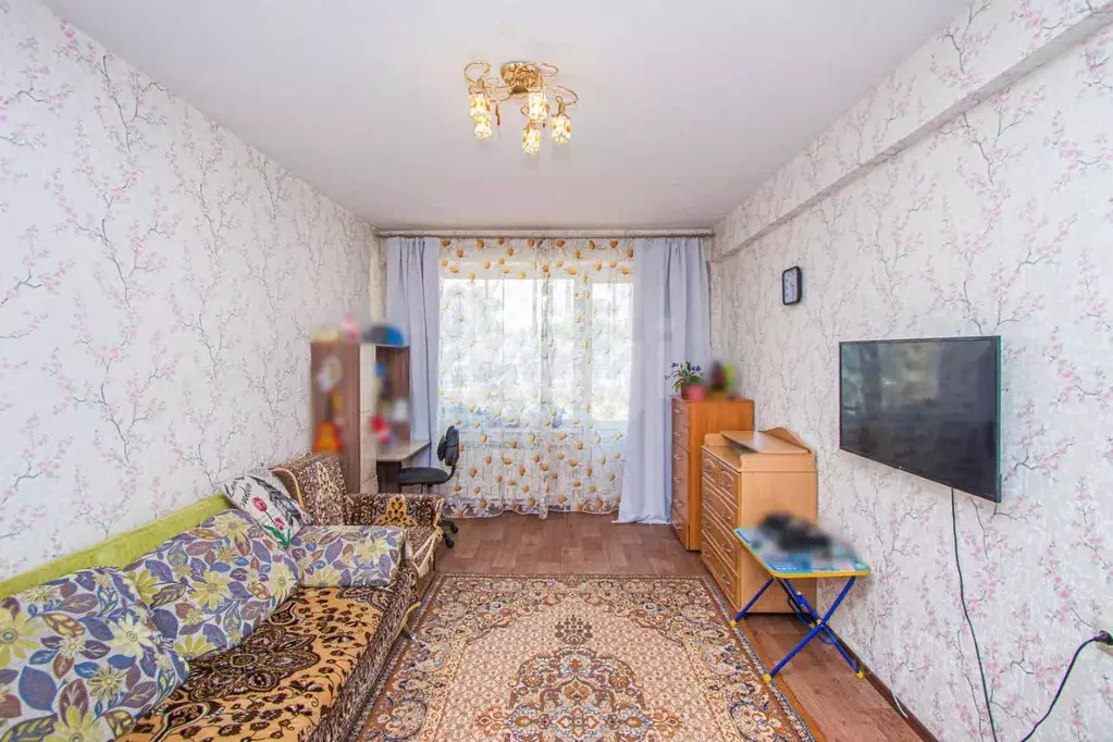 2-к кв. Бурятия, Улан-Удэ Геологическая ул., 23 (62.2 м) - Фото 0