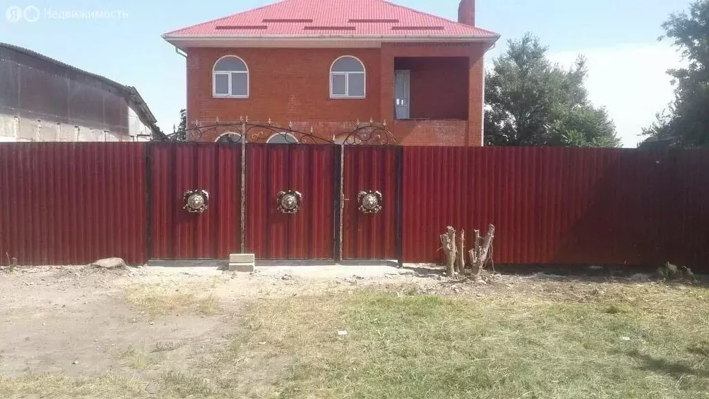 Дом в станица Старокорсунская, Северная улица, 33 (230.2 м) - Фото 0