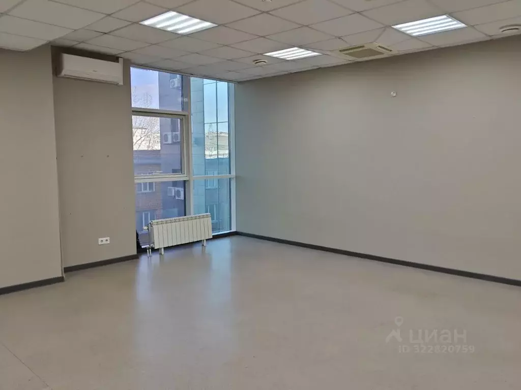 Офис в Красноярский край, Красноярск ул. Маерчака, 16 (38 м) - Фото 1