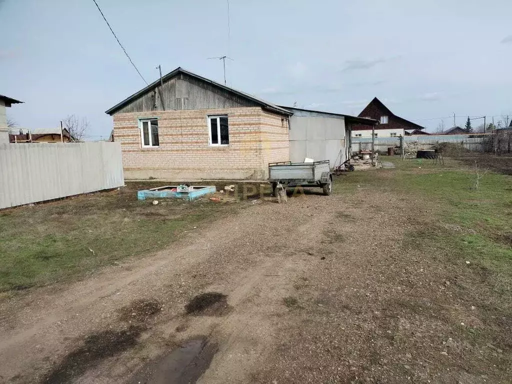 Дом в Оренбургская область, Оренбургский район, Красноуральский ... - Фото 0