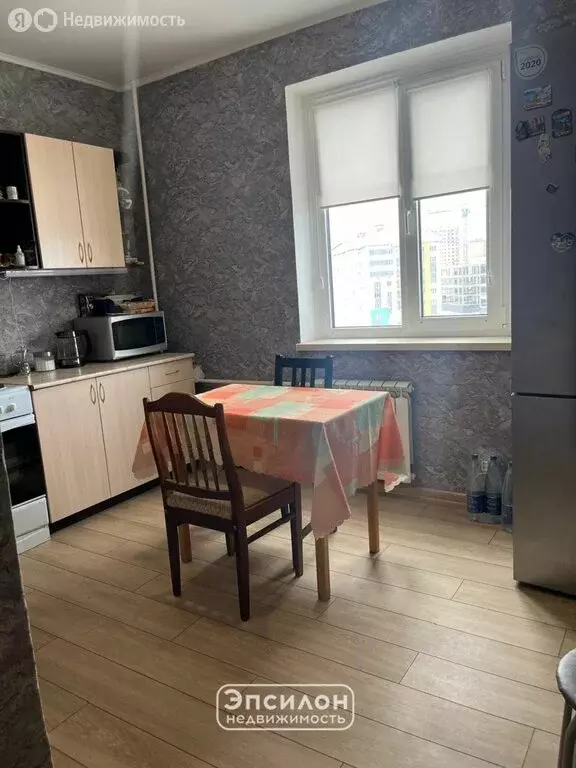 1-комнатная квартира: Курск, проспект Вячеслава Клыкова, 87 (37.2 м) - Фото 1