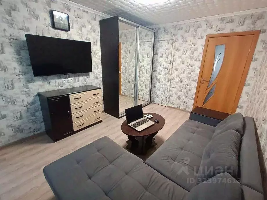 2-к кв. Крым, Феодосия ул. Гарнаева, 75 (47.8 м) - Фото 2