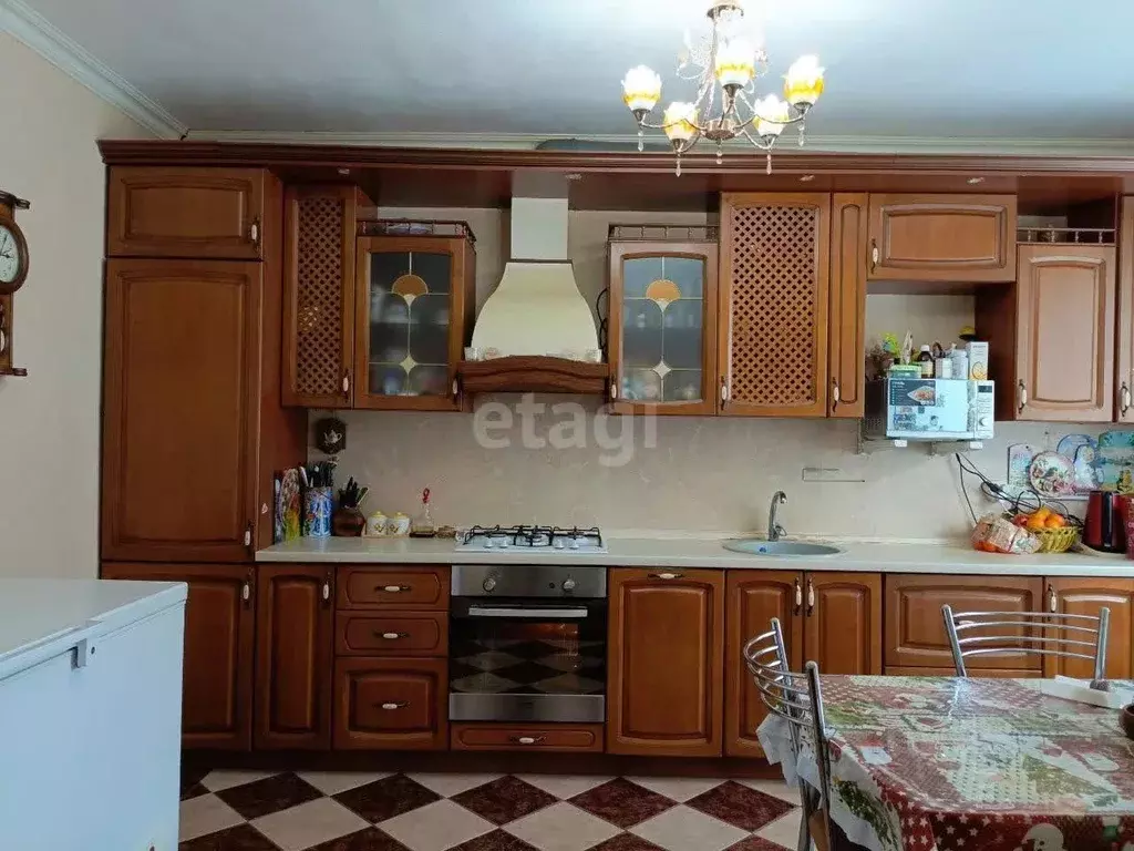 Дом в Ямало-Ненецкий АО, Салехард Паромный туп., 7А (210 м) - Фото 1