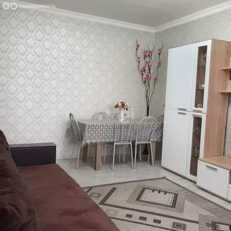 3-комнатная квартира: Михайловск, улица Ленина, 204/1 (70.8 м) - Фото 1