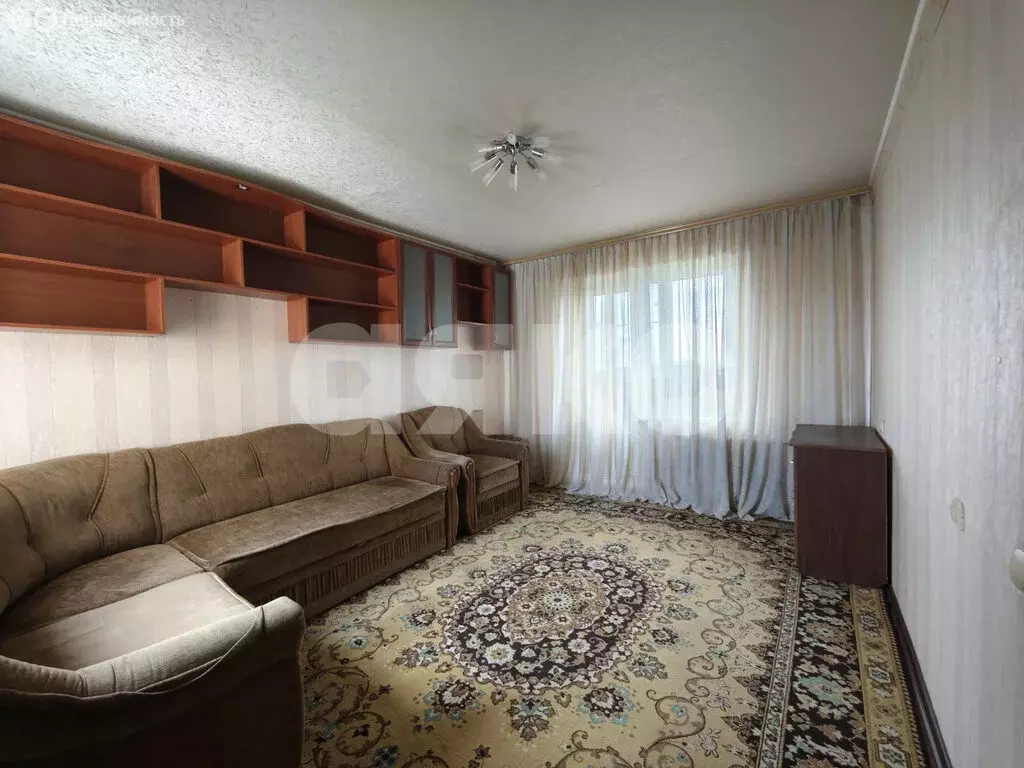 3-комнатная квартира: Щёкино, улица Емельянова, 63 (63 м) - Фото 0