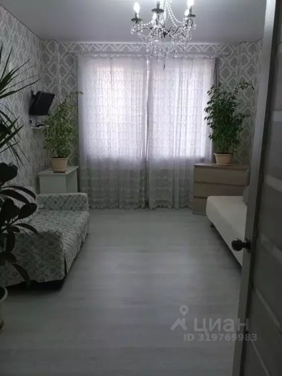 2-к кв. Ростовская область, Батайск ул. Ушинского, 47 (53.0 м) - Фото 0