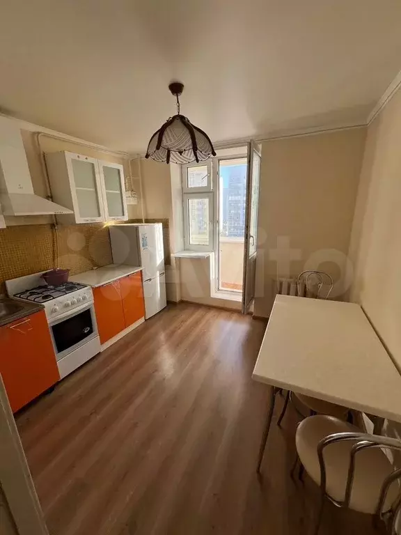 1-к. квартира, 42 м, 5/9 эт. - Фото 0